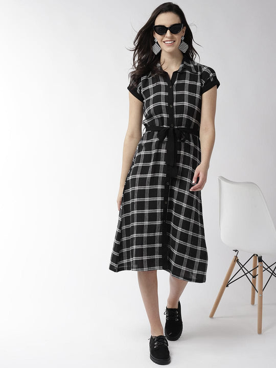 Black Plaid Checks Yarn Dyed Woven Dress